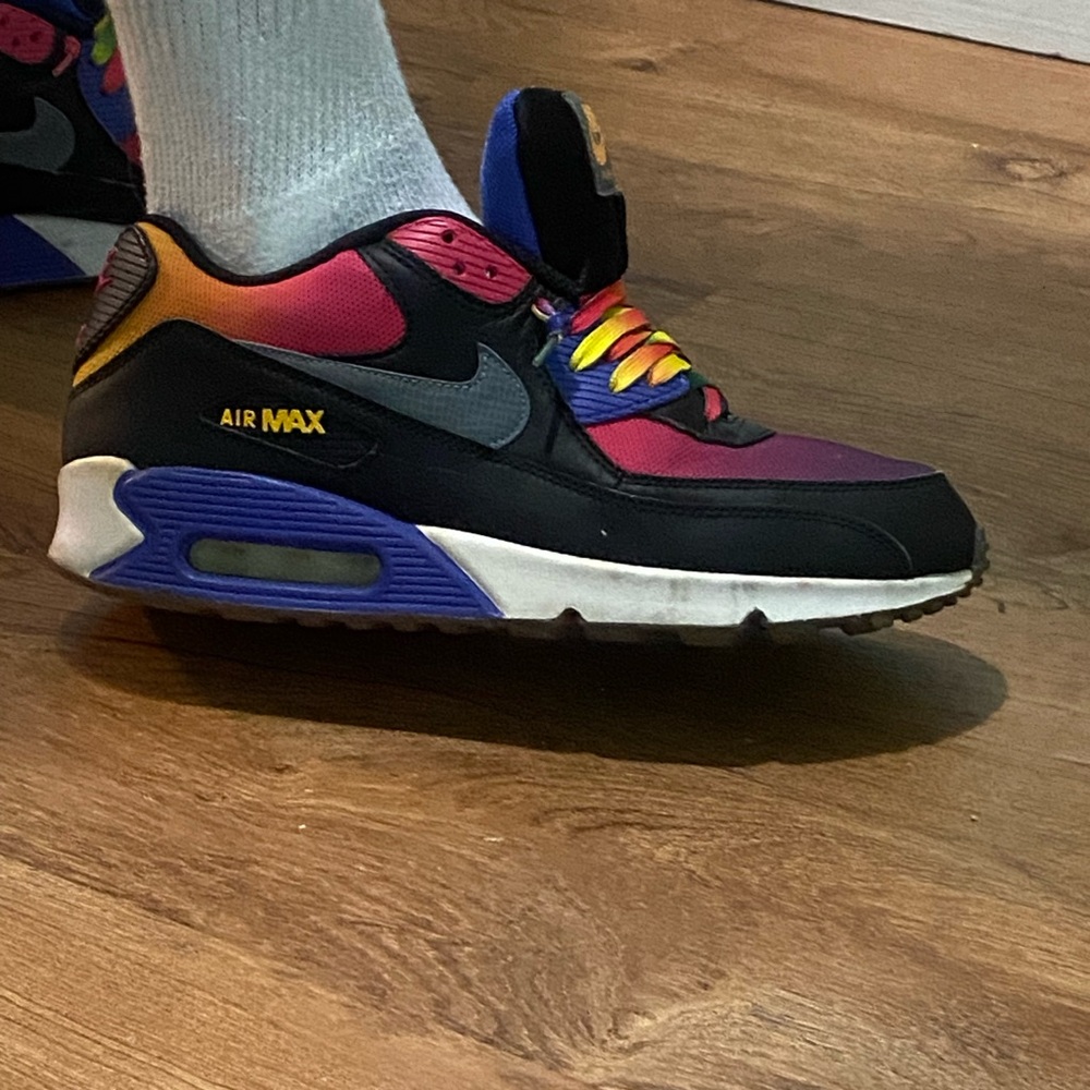 Nike Air Max Black and Purple Sneakers